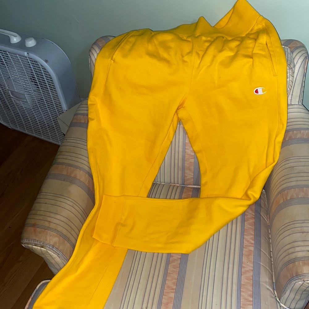 COPY - Pants champion